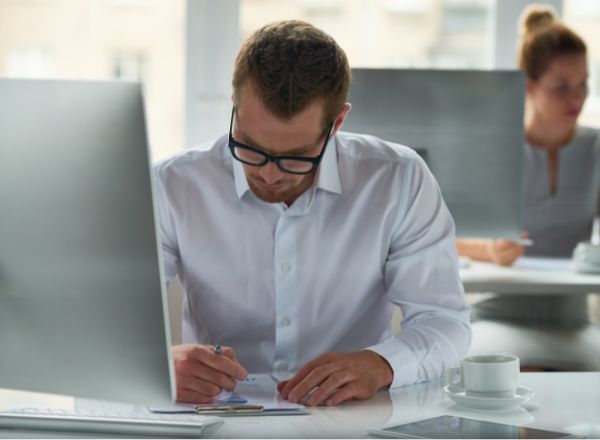 La formation d'anglais permet au responsable de communication de monter en niveau. à Montargis